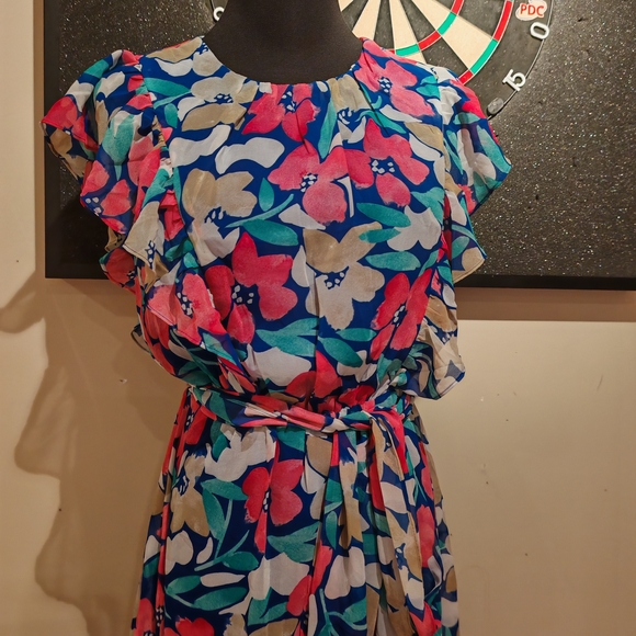 Calvin Klein Floral Dress - Picture 4 of 16
